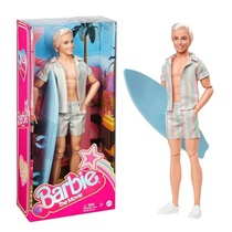 Ken Barbie HPJ97, se svým surfovacím prknem