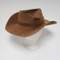 Hnědý klobouk z umělé kůže Boland 04354 