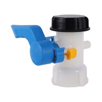 Adaptér na IBC nádrž 60 mm na 60 mm s klapkou pro nádrž na…