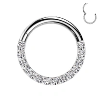 Piercing AWAKEN Titanový klikrový kroužek s krystaly Helix…