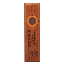 Drevený kazoo, ústny nástroj s unikátnym zvukom pre ukulele…