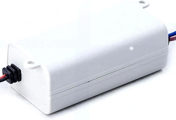 LED zdroj 13W 5V 2,6A; MeanWell APV-16-5; spínaný zdroj
