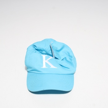Modrá kšiltovka s písmenem K