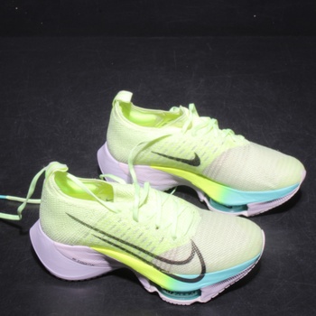 Běžecké boty Nike Air Zoom Tempo Next% FK
