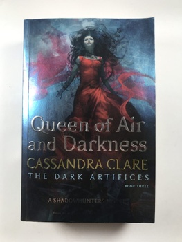 Cassandra Clare: Queen of Air and Darkness