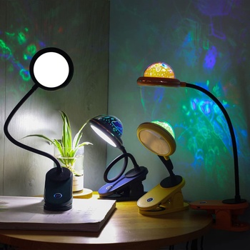LED lampička ACMHNC s nočnou oblohou modrá