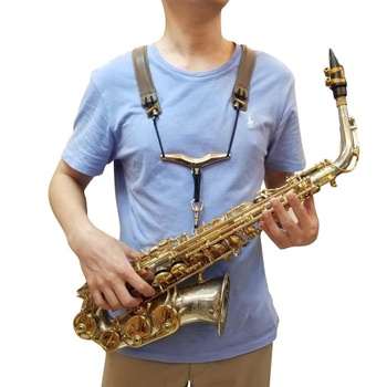 Popruh na saxofón Adorence ‎SaxStrap, hnedý