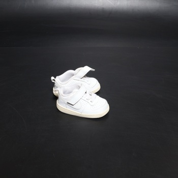 Športová obuv Nike biela veľ. 19,5