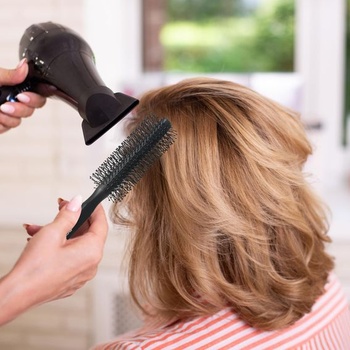 BESTOOL malá guľatá kefa na krátke vlasy, guľatá kefa Quiff Roller na fénovanie, ideálna pre