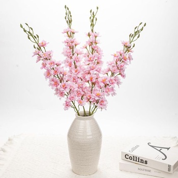 Sada 4 umelých kvetov delphinium, realistické ružové dekoratívne kvety ostrôžky s dlhými stonkami,