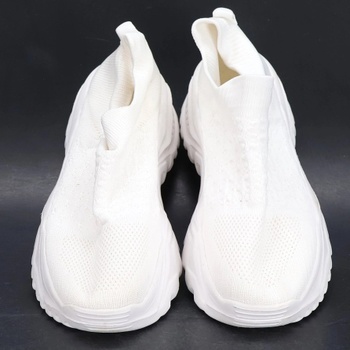 Biele sneakersy na silnej platforme veľ. 40 EU