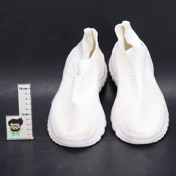 Biele sneakersy na silnej platforme veľ. 40 EU