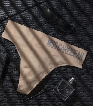 Pánske sexy spodná bielizeň - tangá, spodný diel bikín, pánske priedušné športové nohavičky