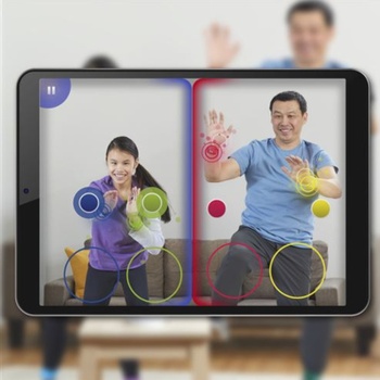 Spoločenská hra Twister Air s AR aplikáciou, 8 pásikov, viacfarebná - N