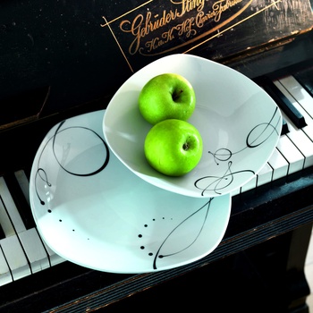 Porcelánové talíře Mäser hluboké se vzorem