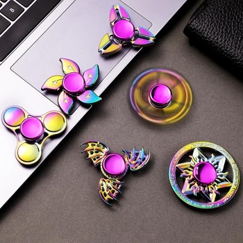 SCIONE Sada 6 kovových fidget spinnerů - duhové barvy pro dospělé i děti, s ultra otočnými ložisky
