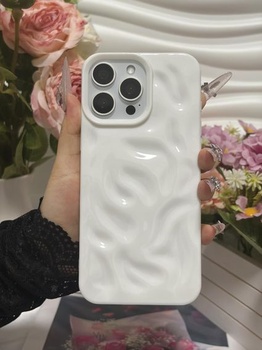 Puzdro kompatibilné s iPhone 16 Pro, moderný kryt na telefón so zvrásnenou textúrou, mäkké