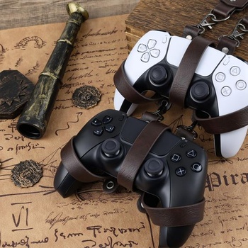 Držiak na herný ovládač HiiFeuer Vintage z umelej kože - Nastaviteľný klip na opasok pre gamepady,