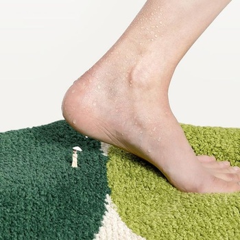 Kúpeľňová predložka Green Leaf, super mäkké vlákno, savý, protišmykový, prateľný v práčke,
