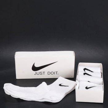 Biele športové ponožky Nike - Vel. 32
