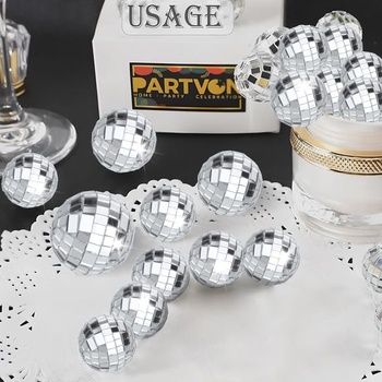 Sada 34 dekorácií mini disco guľou s palmovými listami, 1,5-4 cm