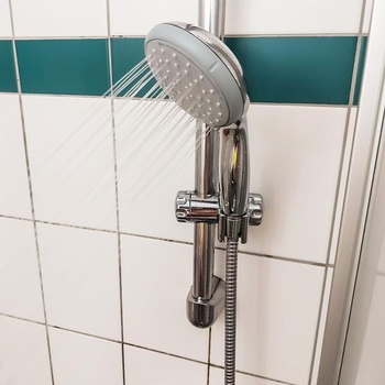 Univerzálny držiak ručnej sprchy, držiaky sprchových hlavíc, nastaviteľné držiaky sprchových hlavíc,