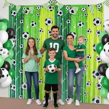 Futbalové fóliové strapcové závesy, kulisy, narodeninové dekorácie, 2 ks, 3,28 x 6,56 stôp, zelené