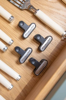 KitchenAid Euro Peeler, škrabka z nerezové oceli s pohyblivou čepelí na ovoce a zeleninu – Empire