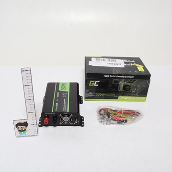 Měnič Green Cell PRO 300W/600W 12V až 230V s čistou sinusovou vlnou pro automobily, měnič s čistou