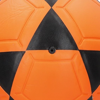 AKTÍVNA PVC halová futbalová lopta, 230–250 gramov, D18 cm, veľkosť 3, oranžovo-čierna, robustná a