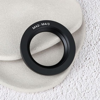 Adaptér OTOTEC pro objektivy M42 a fotoaparáty s bajonetem Micro Four Thirds (MFT), kompatibilní s