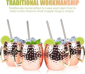 Medené hrnčeky Hossejoy Moscow Mule: Sada 4 kusov – Obsahuje 4 hrnčeky s objemom 550 ml, 4 slamky v