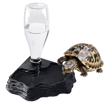 Automatický dávkovač vody pre plazy, čierny