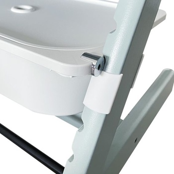 Adaptér pro jídelní židličku Stokke Tripp Trapp a tácek nebo síťovaný koš IKEA Trofast se zarážkami