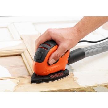 Trojúhelníková bruska Black+Decker BEW230