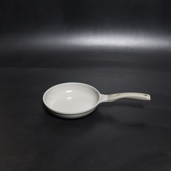 Panvica Redchef s nepriľnavým povrchom 24 cm