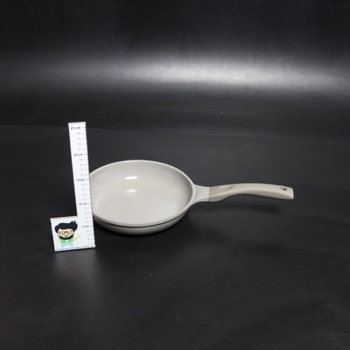 Panvica Redchef s nepriľnavým povrchom 24 cm