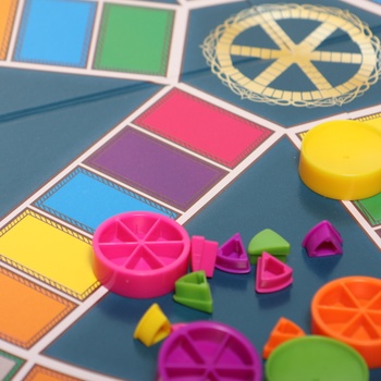 Stolová hra Hasbro Gaming Trivial Pursuit