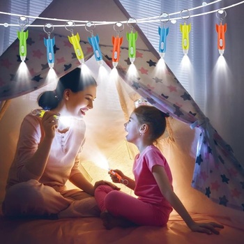26dielne darčeky na detské narodeninové oslavy GOLDGE: Mini kľúčenky s baterkami, LED baterky s