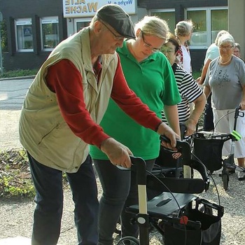 2 kusy rukovätí rolátora Kryty rukovätí rolátora Ergonomicky tvarované