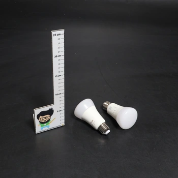Žiarovka Philips Hue Smart LED A60, biela a farebná ambientná žiarovka, pätica E27, 6W, plnospektrálna