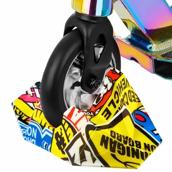 Stojan na freestyle kolobežku, prenosný stojan na kolobežku s kolieskami 95–125 mm, graffiti