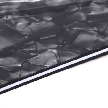 Musiclily Pre 13 dier P Bass Pickguard Pickguard 4vrstvový, čierna perleťová