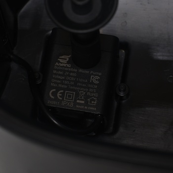 Fontána pro kočky Cecotec černá 2,5 l
