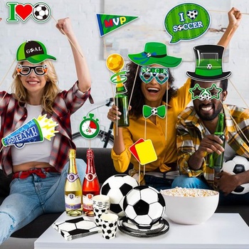YESAH 25-dielne futbalové fotorekvizity pre dekorácie na párty k majstrovstvám sveta vo futbale 2026,