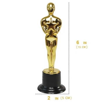 24dílná sada dětských trofejí, plastových trofejí, sošek, fotbalových trofejí o výšce 15 cm,