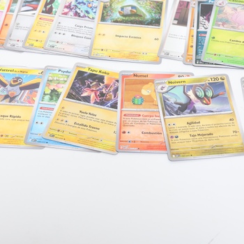 Pokémon: Deluxe kolekcia odznakov Prvých spolubývajúcich z Mega Evolution – Rising Heroes (3