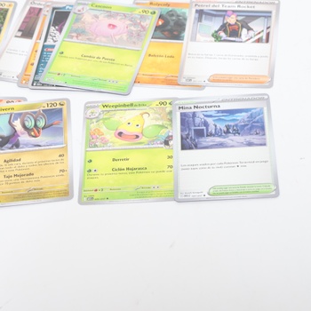 Pokémon: Deluxe kolekcia odznakov Prvých spolubývajúcich z Mega Evolution – Rising Heroes (3