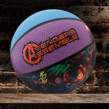 Hy-Pro Oficiálne licencované basketbalové lopty Avengers Veľkosť 5 - Vnútorné a vonkajšie