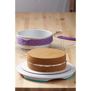 Wilton Performance Pans pekáč na pečenie, Ø 23 cm, 2 kusy 9 x 2 palce (balenie po 2 ks) 22,9 cm,
